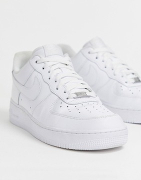 NIKE 43 SNEAKERSY AIR FORCE 1 '07 NISKIE J20387