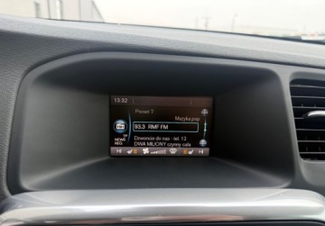 Volvo V60 I Kombi Facelifting 2.0 D4 DRIVE-E 190KM 2018 Volvo V60 salon PL FV VAT 23 bezwypadkowy roczna gwarancja hak, zdjęcie 18