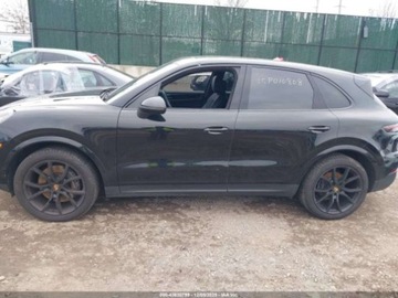 Porsche Cayenne III 2023 Porsche Cayenne Platinum Edition 2023 3.0l 3.0 Benzyna 335KM, zdjęcie 2