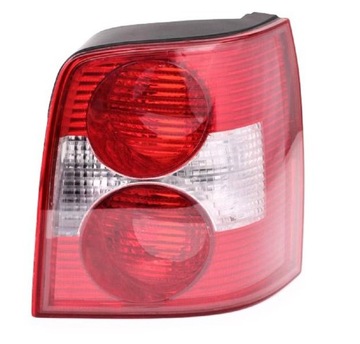 LAMPA TYLNA PRAWA VW PASSAT B5 FL KOMBI 00-05