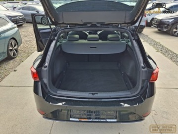 Seat Leon IV Sportstourer 2.0 TDI CR 150KM 2022 Seat Leon 2,0 tdi 150 KM DSG FR panorama navi virtual led alu zarejestrowa, zdjęcie 29