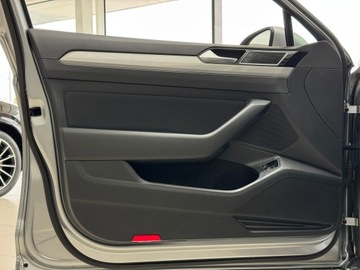 Volkswagen Passat B8 GTE Variant Facelifting 1.4 TSI Plug-In-Hybrid 218KM 2022 Volkswagen Passat GTE / 1 właściciel / Salon Polsk, zdjęcie 10