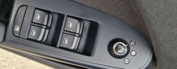 Audi A4 B8 Avant 2.0 TDI 170KM 2010 Audi a4 2.0 TDI CR 170KM LED Bi-Xenon Navi 2.0 Diesel 170KM, zdjęcie 12