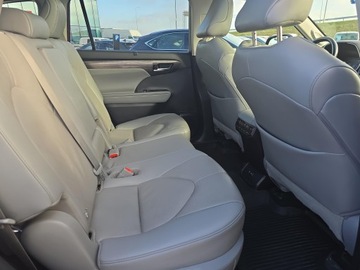 Toyota Highlander III 2.5 248KM 2021 Toyota Highlander 2.5 Executive Toyota Highlander, zdjęcie 9