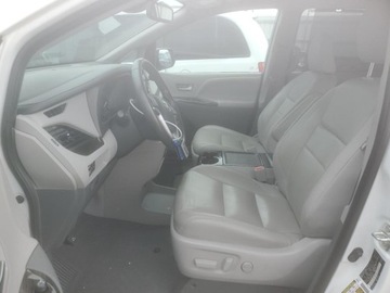 Toyota Sienna III 2020 Toyota Sienna xle, 2020r., 3.5L 3.5 Benzyna 296KM, zdjęcie 7