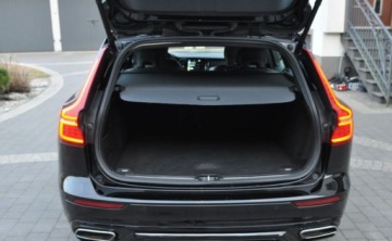 Volvo V60 II  Kombi 2.0 D4 190KM 2020 Volvo V60 VOLVO V60 2.0 B4 197km 2020R R-Design ORYGINAL Fa Vat23 2.0, zdjęcie 10