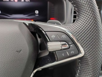 Skoda Karoq Crossover Facelifting 2.0 TSI 190KM 2023 Skoda Karoq Sportline, 4x4, Matrix, Kamera, Keyless, ACC, Podgrzewana szyb, zdjęcie 19