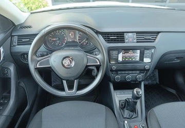 Skoda Octavia III Kombi 1.6 TDI 110KM 2016 Skoda Octavia Skoda Octavia 1.6 TDI (Green tec) 4x4 Joy 1.6 Diesel 110KM, zdjęcie 11