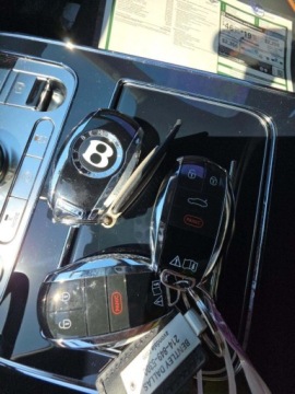 Bentley Continental III 2025 Bentley Flying Spur Speed 2025 4.0 Hybryda Plug-in 771KM, zdjęcie 10