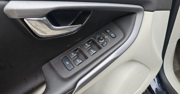 Volvo 2015 Volvo V40 Cross Country 2015r. Bardzo ladny samochod 2.0 Diesel 120KM, zdjęcie 12