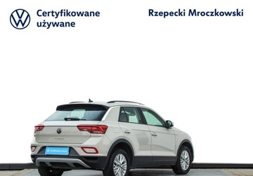 Volkswagen T-Roc I SUV Facelifting 1.0 TSI 110KM 2022 Volkswagen T-Roc 1.0 TSI 110KM Life Tempomat Aktywny Reflektory LED Czujni, zdjęcie 4