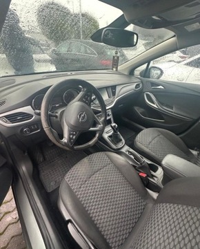 Opel Astra J GTC 1.6 CDTI Ecotec 110KM 2018 Opel Astra 1.6 Diesel 110KM, zdjęcie 5