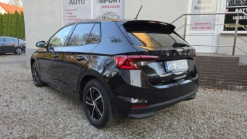Skoda Fabia IV 2023 Skoda Fabia 1,0 benzyna 65 KM klima Full LED zarejestrowany 7 tys km 65KM, zdjęcie 4