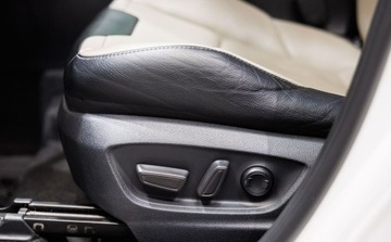 Toyota C-HR I Crossover Facelifting 2.0 Hybrid Dynamic Force 184KM 2021 Toyota C-HR 2.0 Hybrid Executive VIP 2.0 Hybryda 184KM, zdjęcie 17