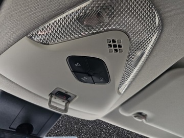 Toyota C-HR I Crossover Facelifting 1.8 Hybrid 122KM 2023 Toyota C-HR 1.8 Hybrid GPF Comfort, zdjęcie 17