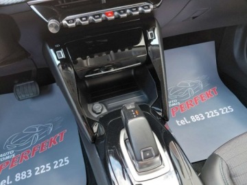 Peugeot 2008 II SUV 1.2 PureTech 130KM 2021 Peugeot 2008 Automat Navi kamera Klimatronik Komputer Tempomat 1.2 Benzyna, zdjęcie 21