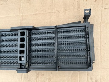 Жалюзи воздухозаборника Renault Trafic III 620C4334R Vivaro B