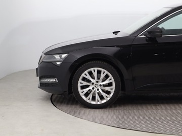 Skoda Superb III Scout 2.0 TDI 190KM 2019 Skoda Superb 2.0 TDI, Salon Polska, 187 KM, 4X4, zdjęcie 14