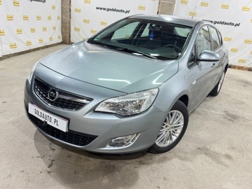 Opel Astra J Hatchback 5d 1.4 Twinport ECOTEC 100KM 2011 Opel Astra 1.4 100KM Klima 1-reka Gotowy do jazdy 1.4 Benzyna 100KM, zdjęcie 30