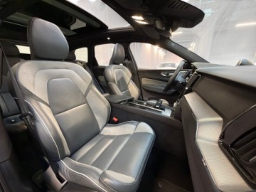 Volvo XC60 II 2022 Volvo XC 60 VOLVO XC60 B5 250KM AWD R-DESIGN AUT, zdjęcie 27