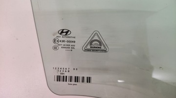 HYUNDAI TUCSON II SKLO (OKNO) DVEŘE PRAVÁ PRAVÝ PŘEDNÍ 16