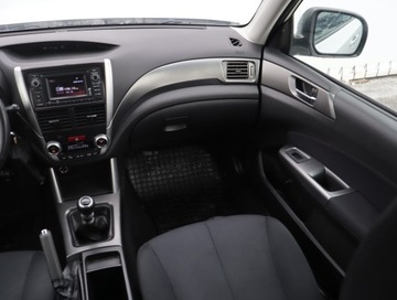 Subaru Forester III 2011 Subaru Forester 2.0 d, 4X4, VAT 23%, HAK, Klima, zdjęcie 7