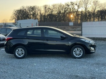 Hyundai i30 II Wagon 1.4 CVVT 100KM 2014 Hyundai i30 II 1.4 16V MPI 99KM 2014r. Po serwisie, zdjęcie 4
