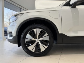 Volvo XC40 Crossover Plug-In 1.5 T4 Plug-in Hybrid 211KM 2021 Volvo XC 40 T4 Inscription Plug In Kamera cofania CarPlayAndroid Auto, zdjęcie 17