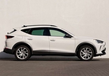 Cupra Formentor Crossover 1.5 TSI 150KM 2023 Cupra Formentor Full-LED ACC Kamera Asystent parkowania Gwarancja 2028, zdjęcie 2