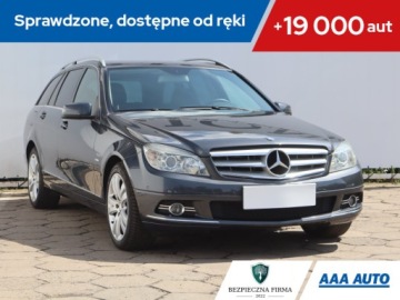 Mercedes Klasa C W204 Kombi T204 1.6 180 K BlueEFFICIENCY 156KM 2009 Mercedes C C 180 Kompressor, Automat, Skóra, Navi