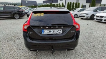 Volvo V60 I Kombi Facelifting 2.0 D4 DRIVE-E 190KM 2017 Volvo V60 2.0D 190kM Automat Led Navi Virtual Radar Skora Tylko 130tkm GWA, zdjęcie 14