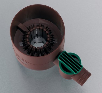 УЛОВИТЕЛЬ ДОЖДЕВОЙ ВОДЫ С КЛАПАНОМ И КОРИЧНЕВЫМ ФИЛЬТРОМ