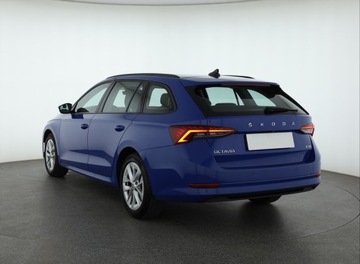 Skoda Octavia IV Liftback 1.0 TSI EVO 110KM 2022 Skoda Octavia 1.0 TSI e-tec, Salon Polska, zdjęcie 3