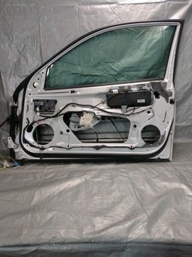 DVEŘE SPOLUJEZDCE PRAVÉ PŘEDNÍ MERCEDES CL203 COUPE