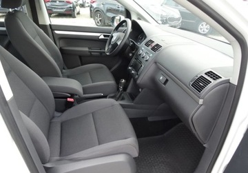 Volkswagen Touran II 1.2 105KM 2014 Volkswagen Touran 1.2 TSI 105KM 7 Foteli Serwis Oplacony Super Stan, zdjęcie 16