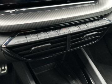 Skoda Octavia IV Kombi 2.0 TDI SCR 200KM 2022 Skoda Octavia 2.0TDI 200KM 4X4 RS DSG l Webasto, C, zdjęcie 21