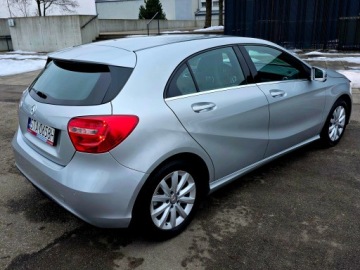 Mercedes Klasa A W176 Hatchback 5d 1.6 180 BlueEFFICIENCY 122KM 2014 Mercedes A180 Aklasa bdb stan, zdjęcie 12