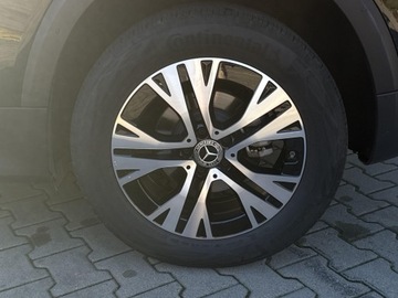 Mercedes GLB SUV 1.3 200 163KM 2024 Mercedes-Benz GLB 200, zdjęcie 5