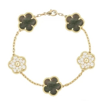 Lucky Flower Clover Necklace 18K Gold Plated