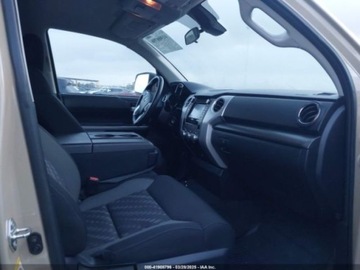 Toyota Tundra II 2018 Toyota Tundra SR5 V8 2018 5.7l 5.7 Benzyna 381KM, zdjęcie 10