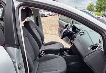 Seat Ibiza IV SportTourer 1.2 MPI 70KM 2011 Seat Ibiza 1,2 Ben 70 km 1.2 Benzyna 70KM, zdjęcie 24