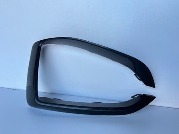RAMKA LEWA MOCOWANIE KRATKI BOCZNEJ BMW 1 F40