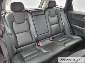Volvo XC60 II 2023 Volvo XC 60 FV23 Plus Dark B4 B 197KM ACC BLIS Ele, zdjęcie 16