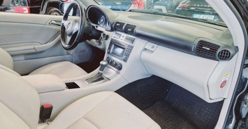 Mercedes CLC 1.8 (180 Kompressor) 143KM 2010 Mercedes-Benz CLC 1.8 Kompressor 143KM Polskorzana tapicerka 1.8 Benzyna, zdjęcie 2