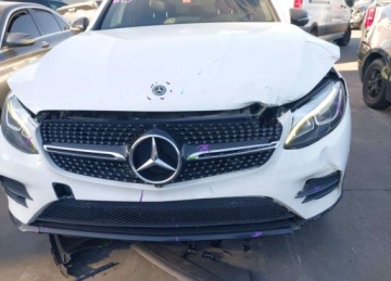Mercedes GLC C253 2018 Mercedes-Benz GLC AMG GLC 43 4Matic, od ubezpieczalni 3.0 Benzyna 362KM, zdjęcie 2
