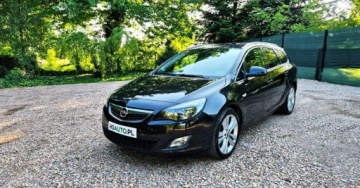 Opel Astra J Sports Tourer 1.4 Turbo ECOTEC 140KM 2011 Opel Astra BENZYNA NAWIGACJA szyberdach super okazja POLECAMY 1.4, zdjęcie 24