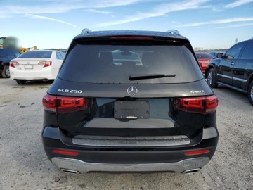 Mercedes GLB 2022 Mercedes-Benz GLB 250 4Matic 2022 2.0l 2.0 Benzyna 221KM, zdjęcie 2