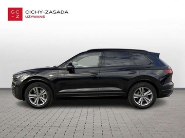 Volkswagen Touareg III SUV 3.0 V6 SCR TDI 286KM 2023 Volkswagen Touareg 3.0 TDI 286KM R-Line DSG Kamera360 DCC Hak Matrix Salon, zdjęcie 1