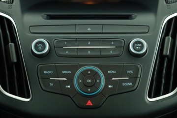 Ford Focus III Kombi Facelifting 1.5 TDCi 120KM 2015 Ford Focus 1.5 TDCi, Salon Polska, Serwis ASO, zdjęcie 10