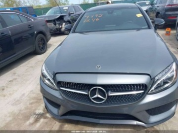 Mercedes Klasa C W205 2018 Mercedes-Benz Klasa C 2018 MERCEDES-BENZ C 300 4MATIC 2.0 Benzyna 241KM, zdjęcie 11